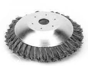 ČELIČNA ČETKA ZA KOROV