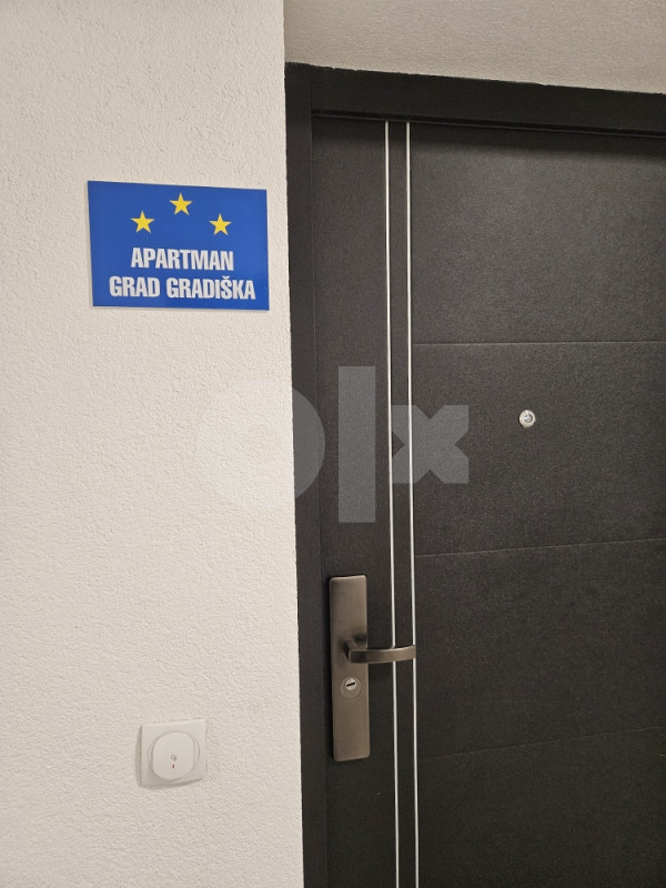 Stan na dan - Gradiška (CENTAR) 066 021 224 NOV/LUX 15