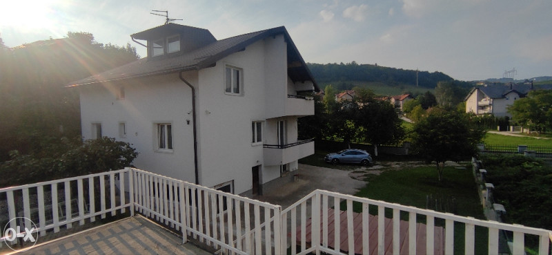Kuća sa 1800m2 okućnice Sarajevo Novi Grad Bojnik