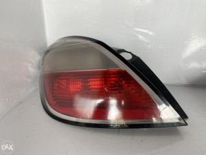 Lijeva stopa Opel Astra H 2006 (fotografija 3)