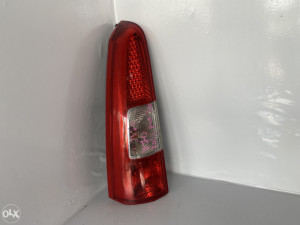 Lijeva stopa Volvo V70 2005 (fotografija 3)