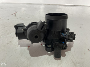 Klapna gasa 103kw Ford Mondeo (fotografija 4)