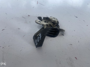 Bravica brava haube Peugeot 207 (fotografija 3)