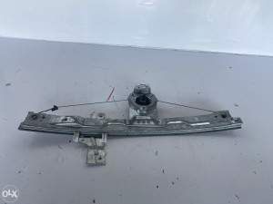 Podizac stakla desni Peugeot 207 (fotografija 3)