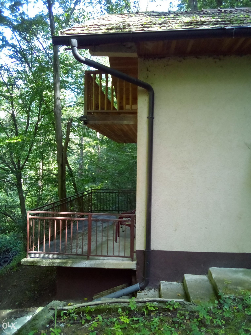 KUĆA VISOKO - PODVINCI SA 693 m2 ZEMLJE 3