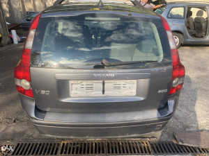 Dijelovi Volvo V50 2005 (fotografija 4)