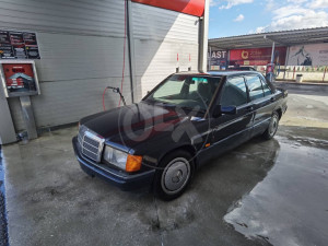 Mercedes 190 20 benzin 1990 godište 063 478 058