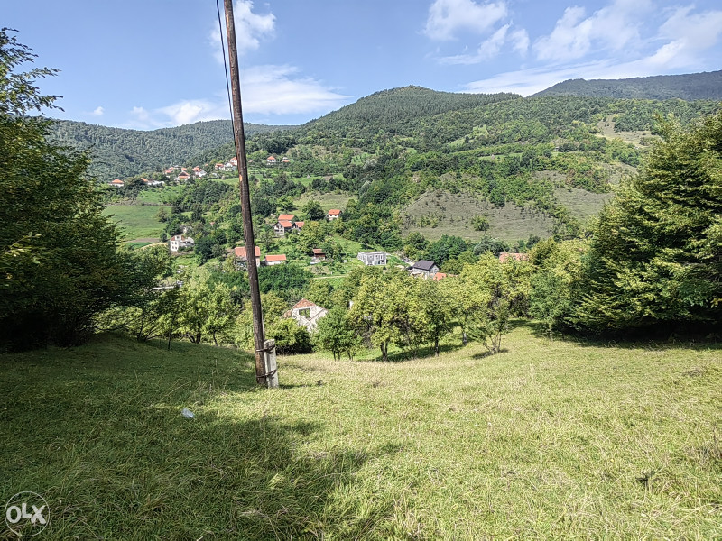 Kuća 80 m2 i 7100 m2 okućnice - ZENICA 12