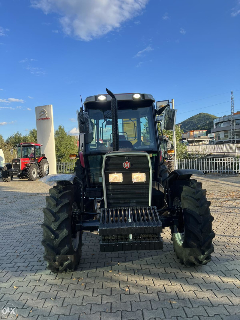 Traktor HATTAT 398 - 4WD 110ks
