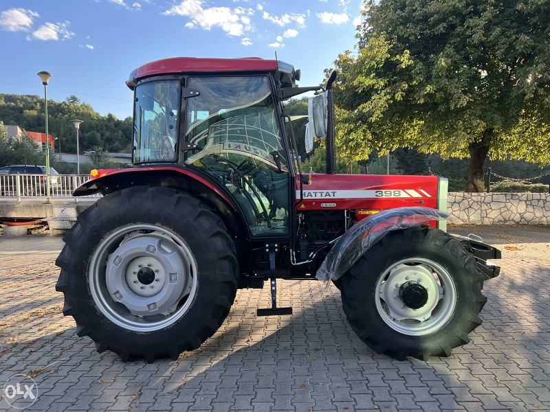 Traktor HATTAT 398 - 4WD 110ks