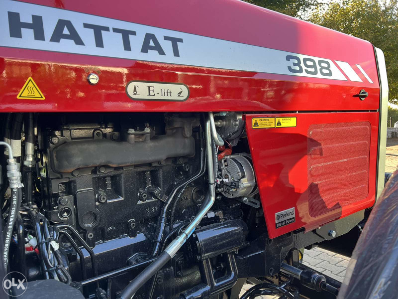 Traktor HATTAT 398 - 4WD 110ks