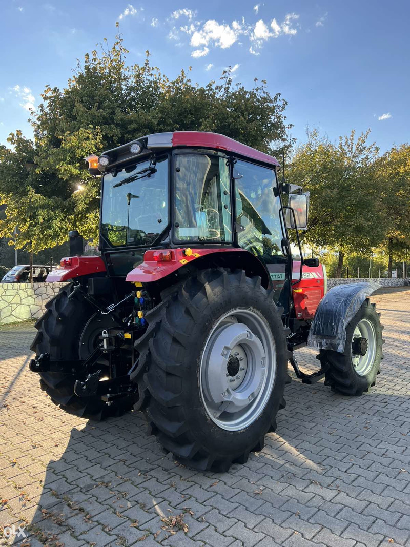 Traktor HATTAT 398 - 4WD 110ks