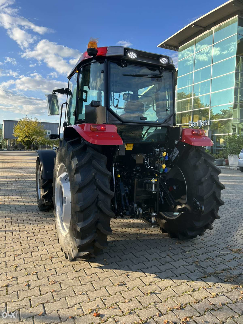 Traktor HATTAT 398 - 4WD 110ks