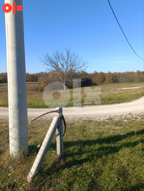 Plac 550m2 placevi Prnjavor povoljno 2