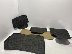 Patosnice original komplet BMW X1 2015