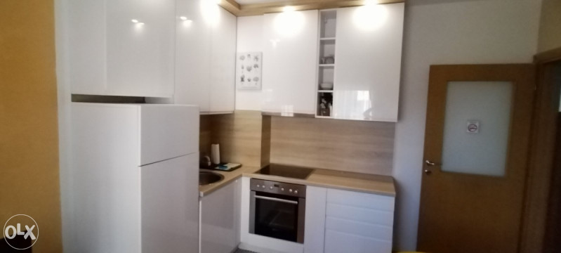 Stan na dan kategorisan sa 3 zvezdice parking 065 320 357 11