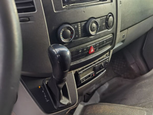Mercedes Sprinter 220 CDI 2011 godina OM651 za dijelove