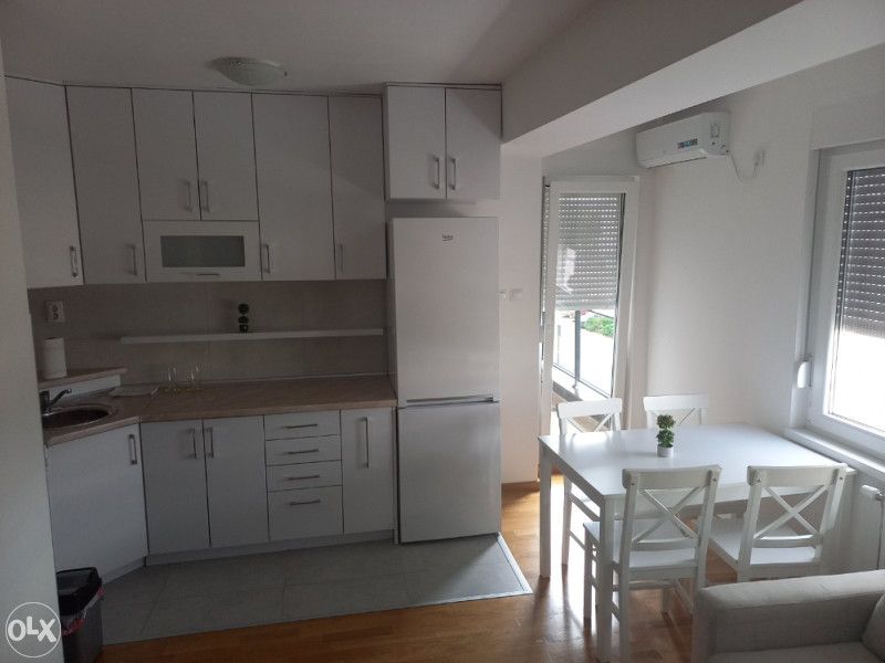 Stan na dan Banja Luka 065 - 975 - 203 2