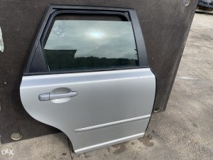 Vrata zadnja desna Volvo V50 2009 (fotografija 4)