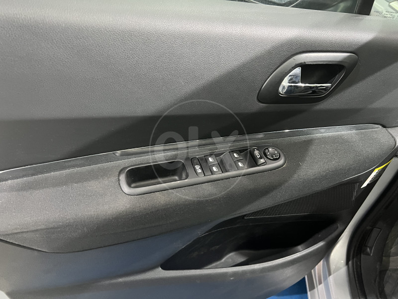 PEUGEOT 5008 1.6 HDI,7 SJEDISTA, AUTOMATIK, REGISTROVAN