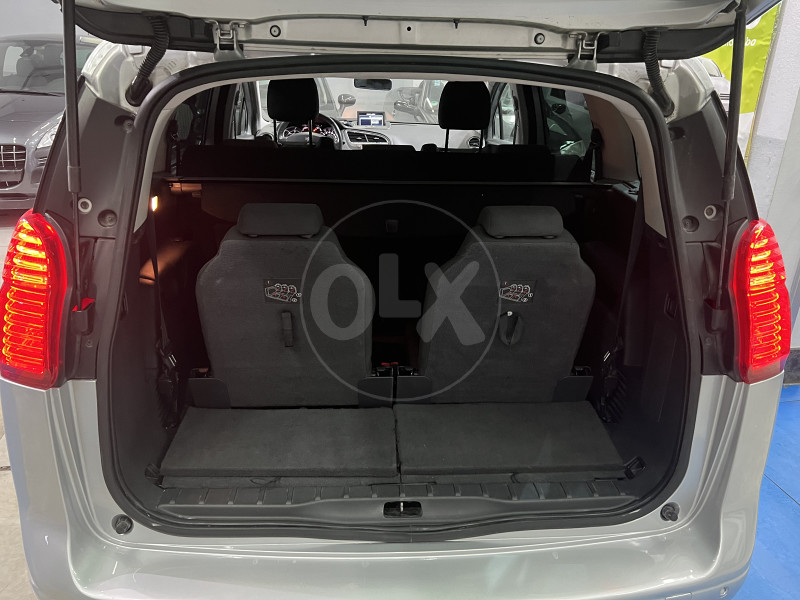 PEUGEOT 5008 1.6 HDI,7 SJEDISTA, AUTOMATIK, REGISTROVAN