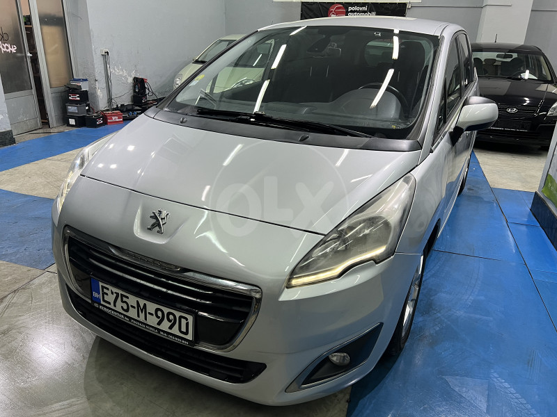 PEUGEOT 5008 1.6 HDI,7 SJEDISTA, AUTOMATIK, REGISTROVAN