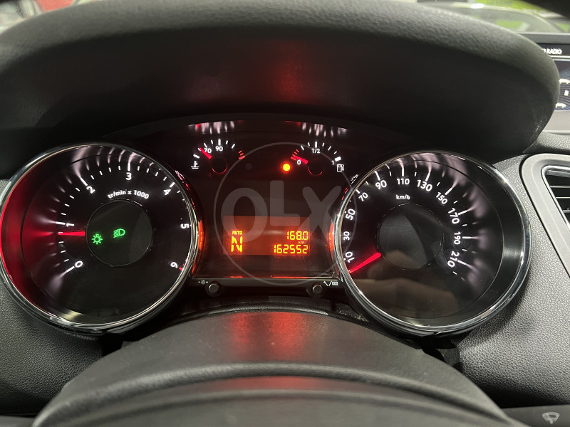 PEUGEOT 5008 1.6 HDI,7 SJEDISTA, AUTOMATIK, REGISTROVAN