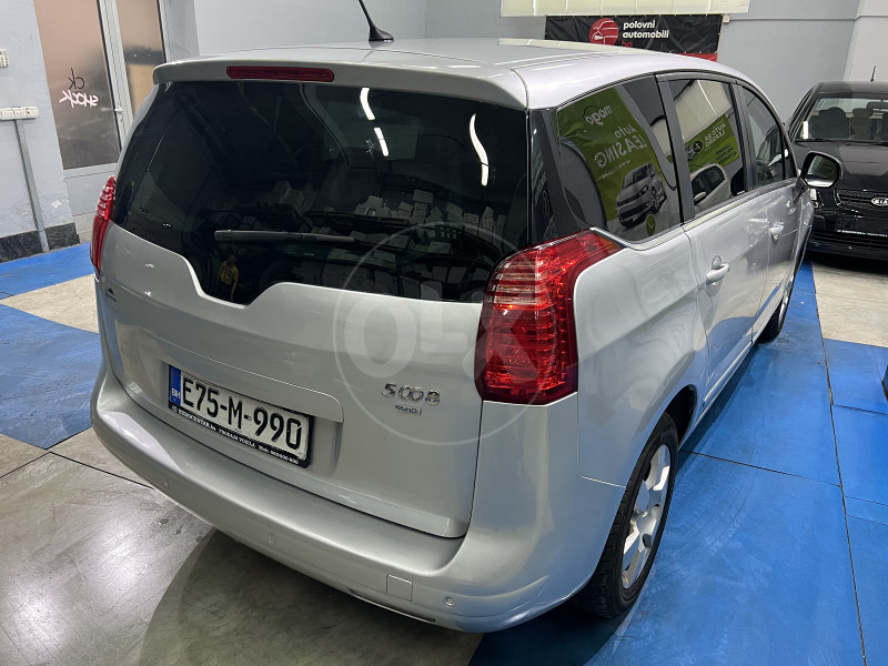 PEUGEOT 5008 1.6 HDI,7 SJEDISTA, AUTOMATIK, REGISTROVAN