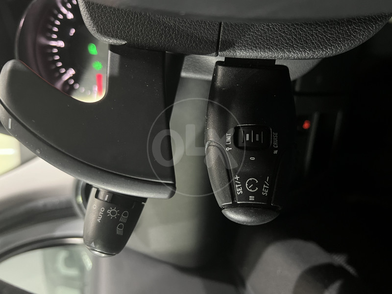 PEUGEOT 5008 1.6 HDI,7 SJEDISTA, AUTOMATIK, REGISTROVAN