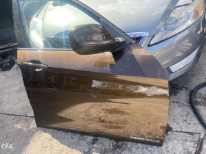 Vrata prednja desna BMW X1 2015 (fotografija 4)