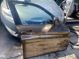 Vrata prednja desna BMW X1 2015 (fotografija 3)