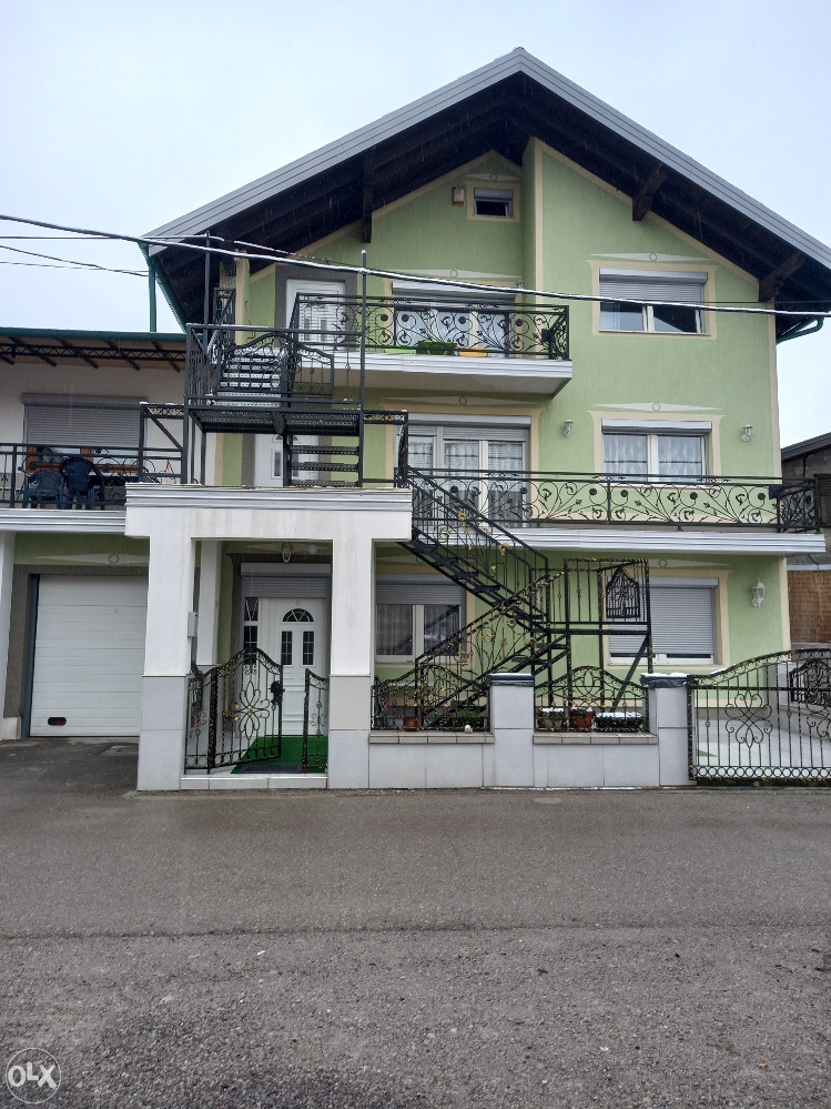 Stan na dan Bosanska Krupa od 40KM