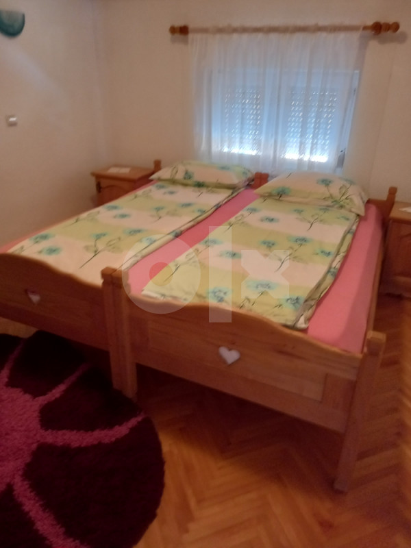 Stan na dan Bosanska Krupa od 40KM 8