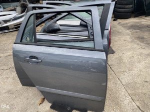 Vrata zadnja desna Opel Astra H 2006 (fotografija 3)