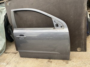 Vrata prednja desna Opel Astra H 2006