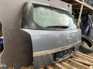 Vrata gepek Opel Astra H 2005 (fotografija 3)
