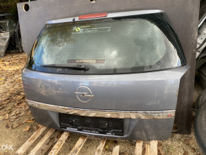 Vrata gepek Opel Astra H 2005 (fotografija 4)