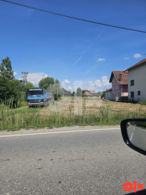 Zemljište Derventa plac gradjevinsko 3