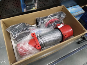 VITLO ČEKRK 12-24V 6000 kgs 26m VUČNA SLUŽBA OFF ROAD