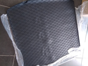 KADA PODMETAČ GEPEKA VW TOURAN OD 2003-2015