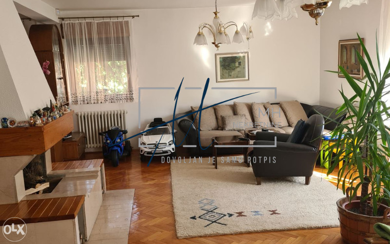 Kuća 294m2  | Ulica Petra Sinana Šaina |  Novo Sarajevo 3
