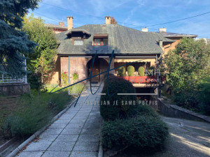 Kuća 294m2  | Ulica Petra Sinana Šaina |  Novo Sarajevo