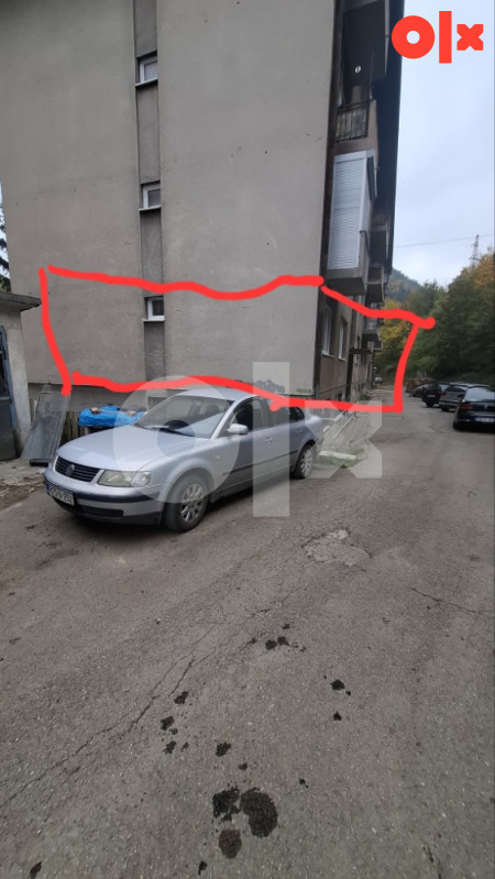 Vareš trosoban stan 64 kvadrata 18