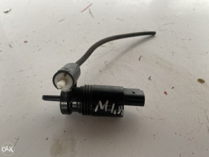 Pumpica tecnosti za brisace Mini Cooper 2010 (fotografija 3)