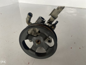 Servo pumpa Toyota Corolla Verso (fotografija 6)