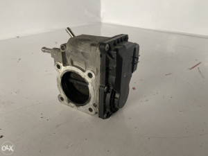 Klapna gasa b Toyota Corolla Verso (fotografija 3)