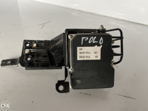 Elektronika ABS b Volkswagen Polo 6R 2011 (fotografija 4)