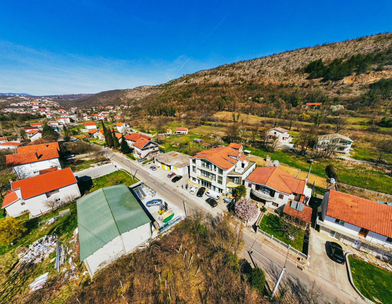 EOS / Poslovni Objekat / Oklaji  / 606 m2 6