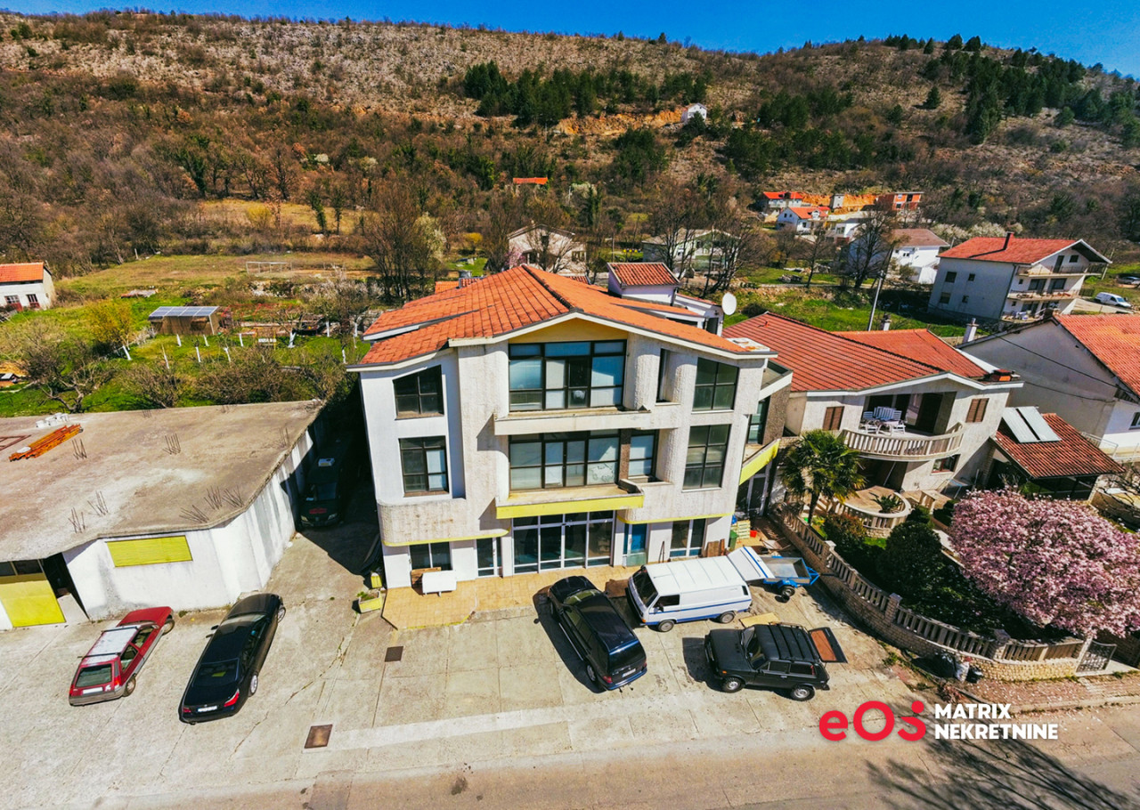 EOS / Poslovni Objekat / Oklaji  / 606 m2 9