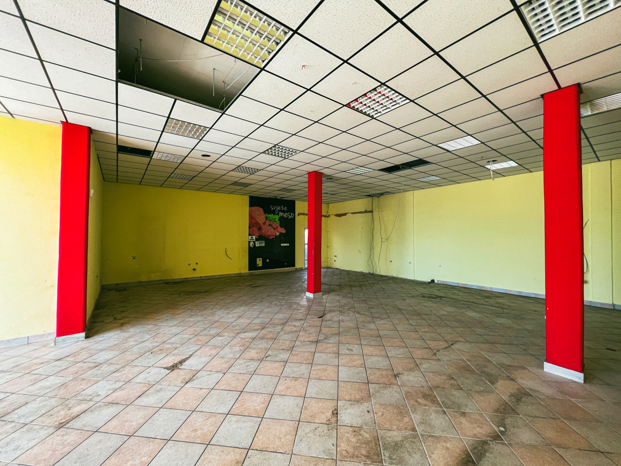 EOS / Poslovni Objekat / Oklaji  / 606 m2 12